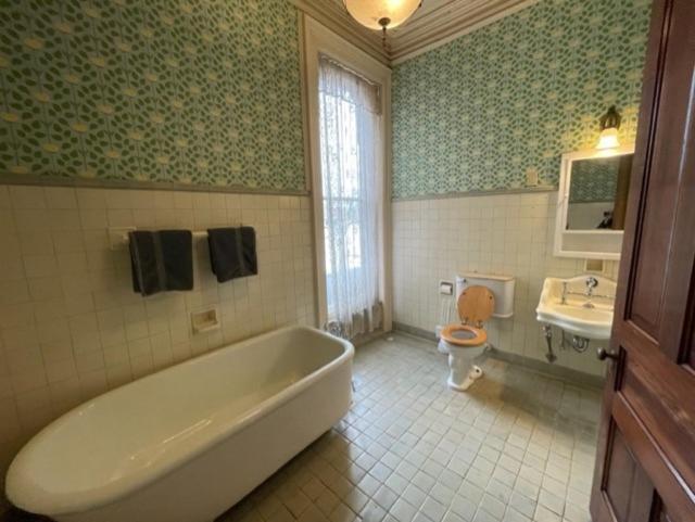 Upjohn Bed & Breakfast Kalamazoo Bagian luar foto